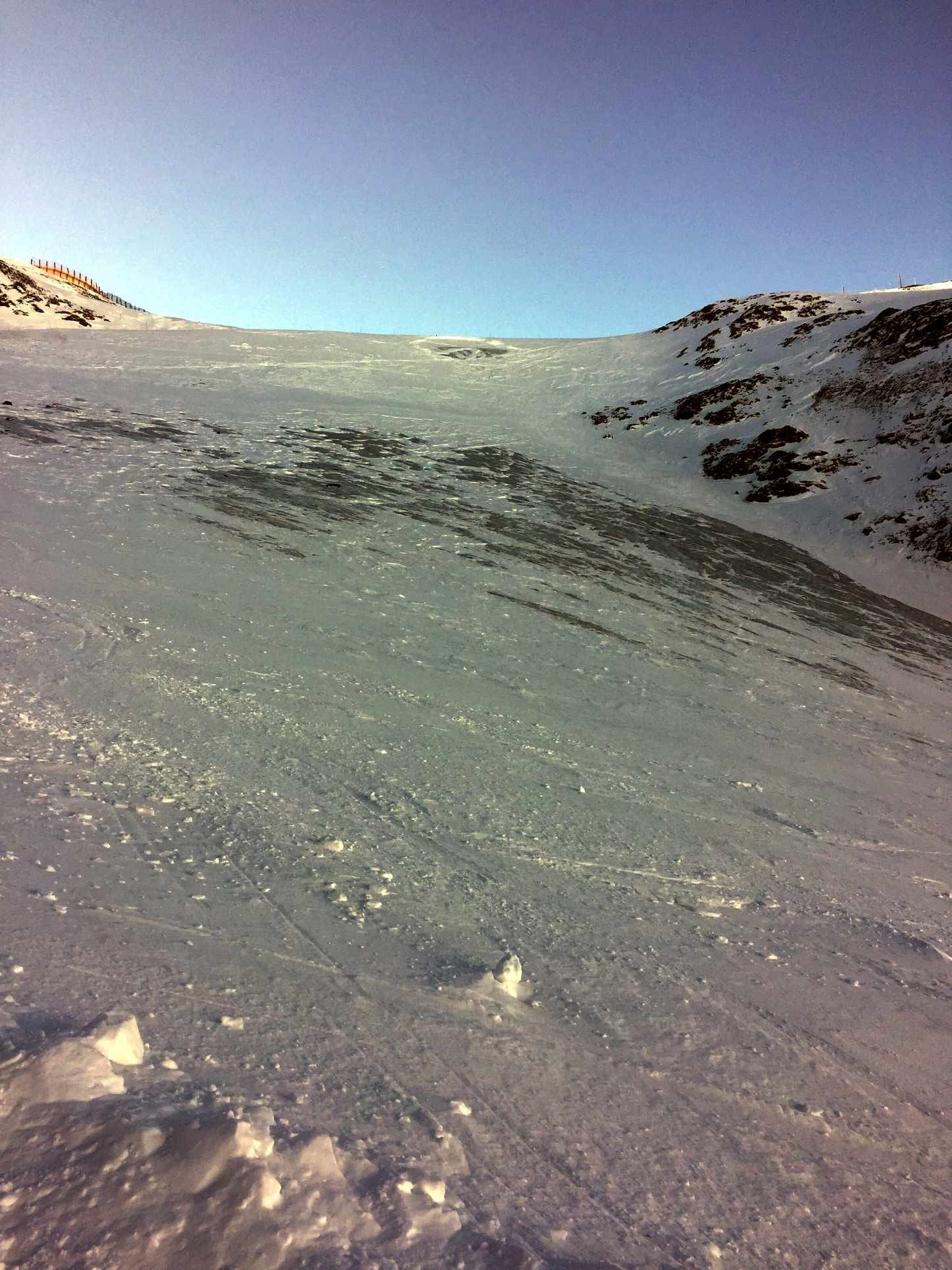 Le glacier de l'Aiguille Rouge en piteux état